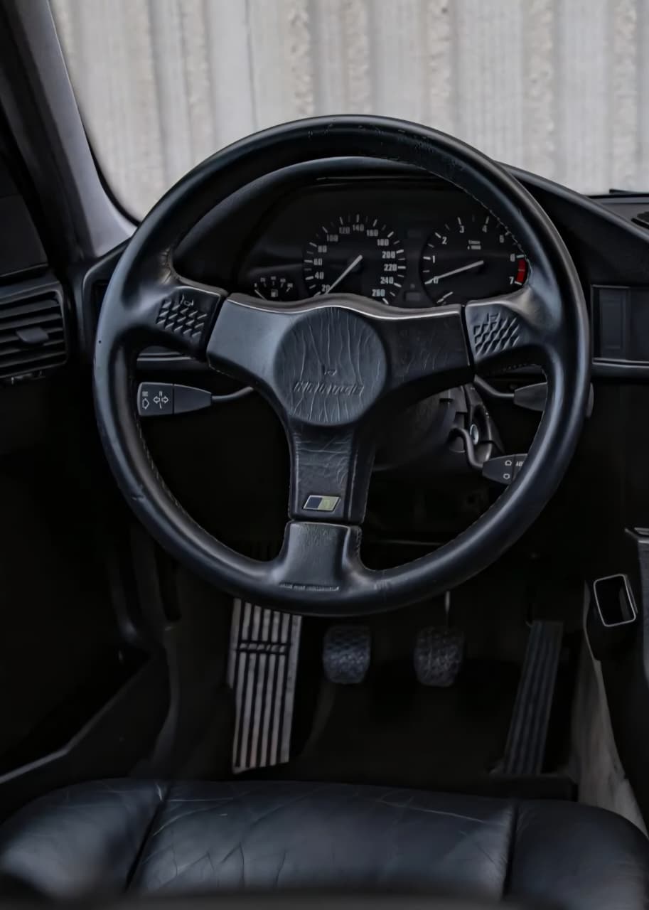 Repose pied style HARTGE E34